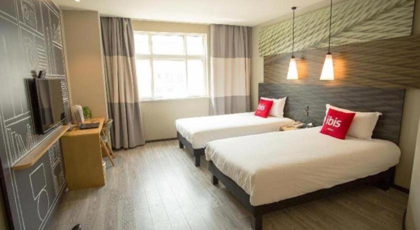 Hotel Ibis Xi'An First Gaoxin Rd Esterno foto