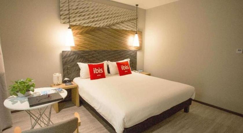 Hotel Ibis Xi'An First Gaoxin Rd Esterno foto