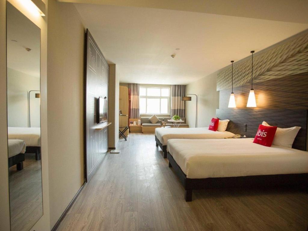 Hotel Ibis Xi'An First Gaoxin Rd Esterno foto
